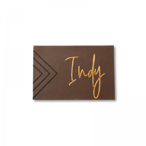 Etiqueta de Pu com Queima e Foil 3x4 PU Capadócia 3x4cm 1 Cor  Queima e Hot Stamping 